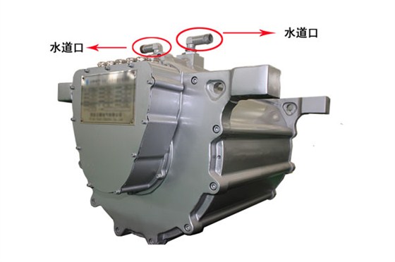 水冷驱动电机