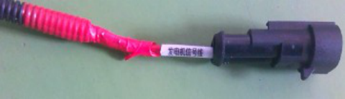 接发电机W端或R端，若无则接24v端